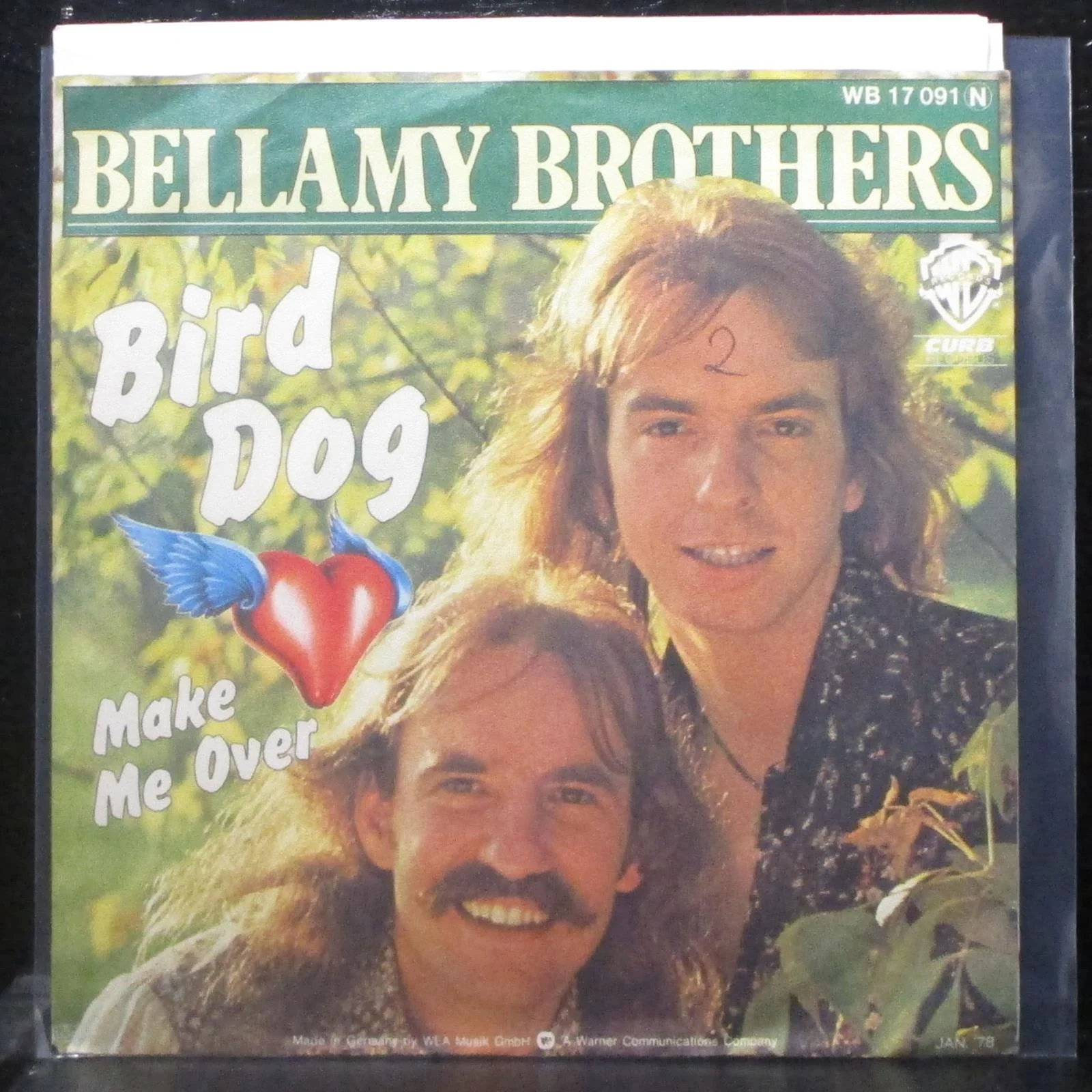 Bellamy Brothers - Bird Dog / Make Me Over 7" Mint- Vinyl 45 WB 17091 Germany - Image 2