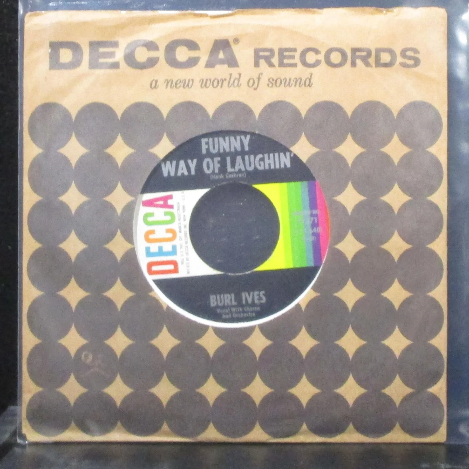 Burl Ives - Funny Way Of Laughin' / Mother Wouldn't Do That 7" Mint- 45 Decca