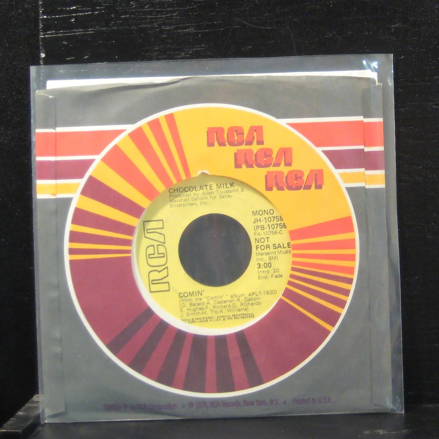 Chocolate Milk - Comin' 7" Mint- PB-10758 White Promo 1976 USA Vinyl 45 - Image 2