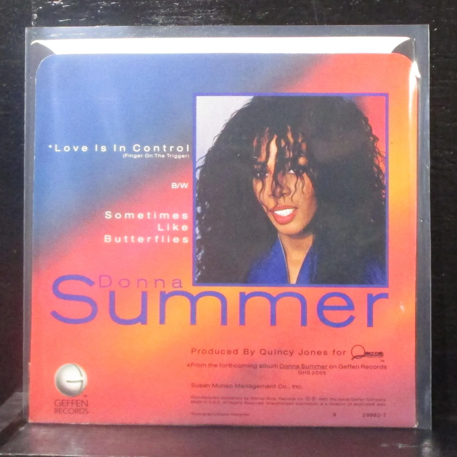 Donna Summer - Love Is In Control 7" VG+ Vinyl 45 Geffen 7-29982 USA 1982 - Image 2