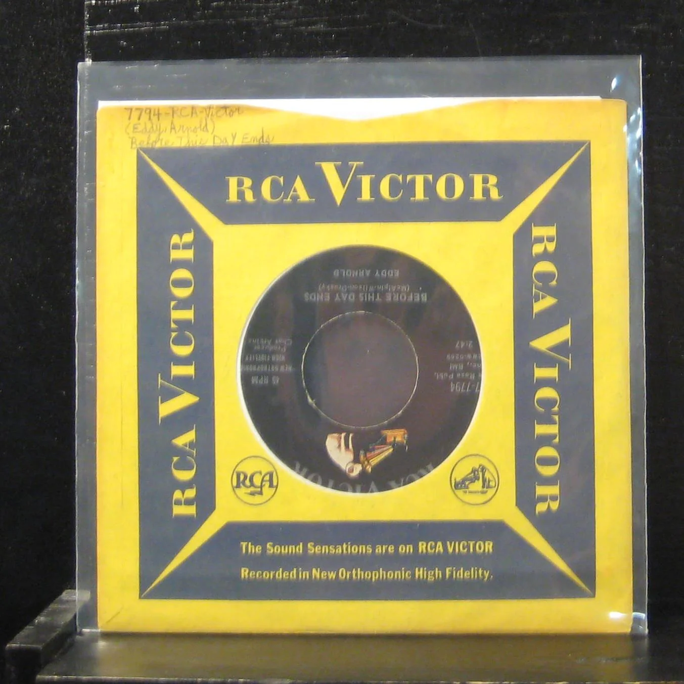 Eddy Arnold - Before This Day Ends / Just Out Of Reach 7" Mint- 47-7794 Vinyl 45