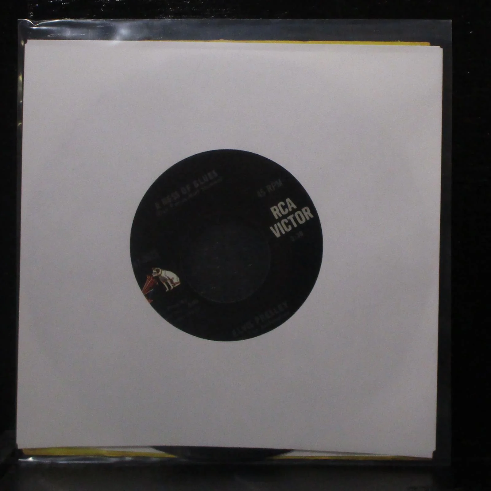 Elvis Presley - It's Now Or Never / A Mess Of Blues 7" VG+ Vinyl 45 RCA 1977 USA - Image 2