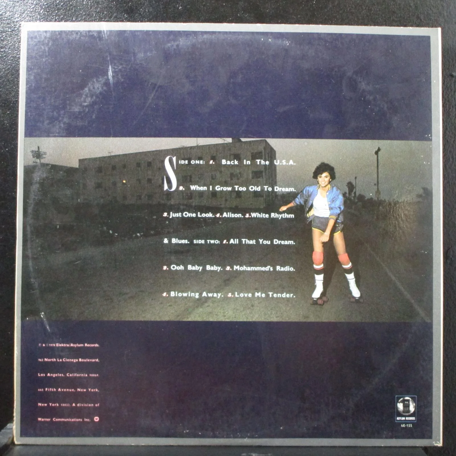 Linda Ronstadt - Living In The USA Mint- LP Asylum 6E-155 USA 1978 - Image 2