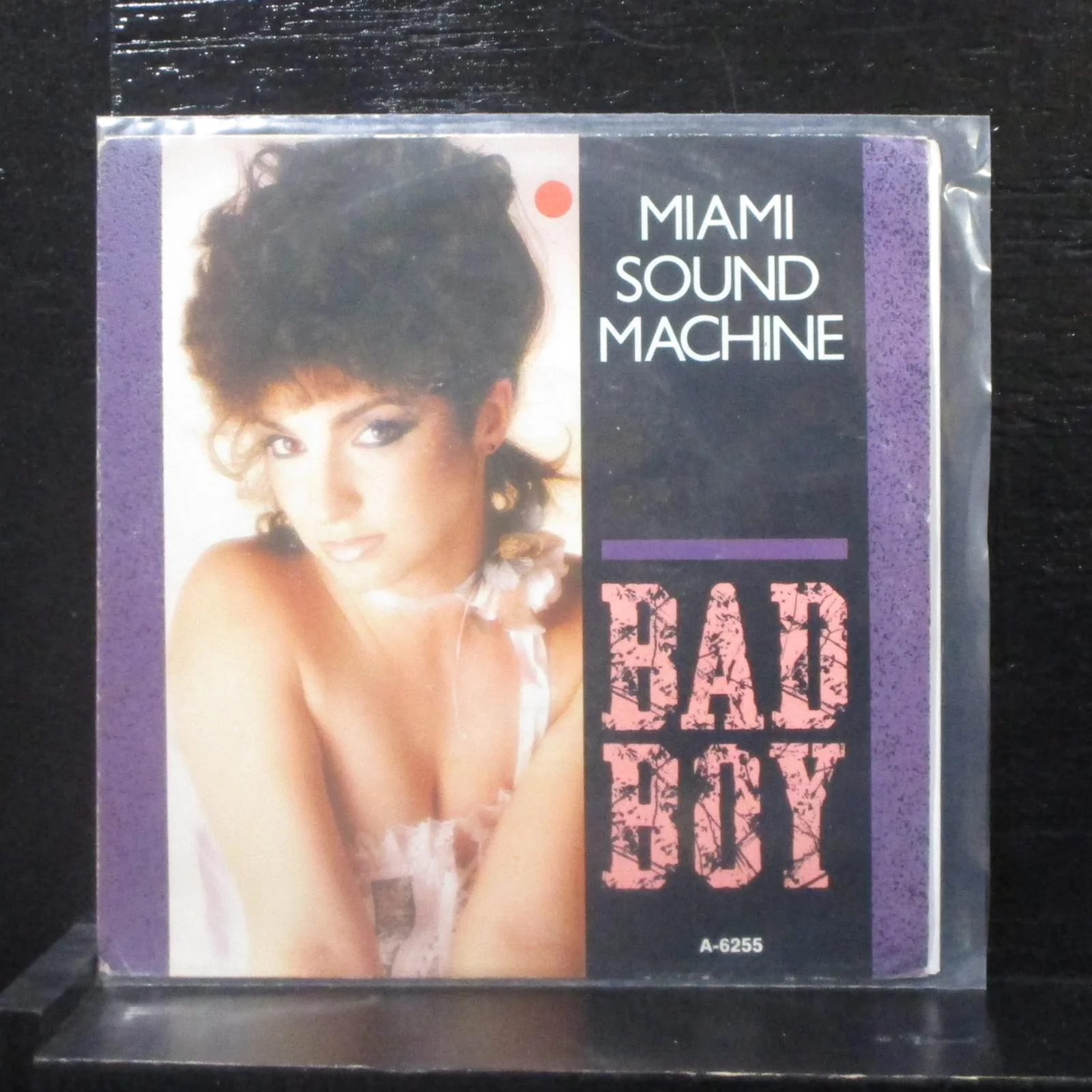 Miami Sound Machine - Bad Boy / Surrender Paradise 7" VG+ EPCA6255 Holland Vinyl