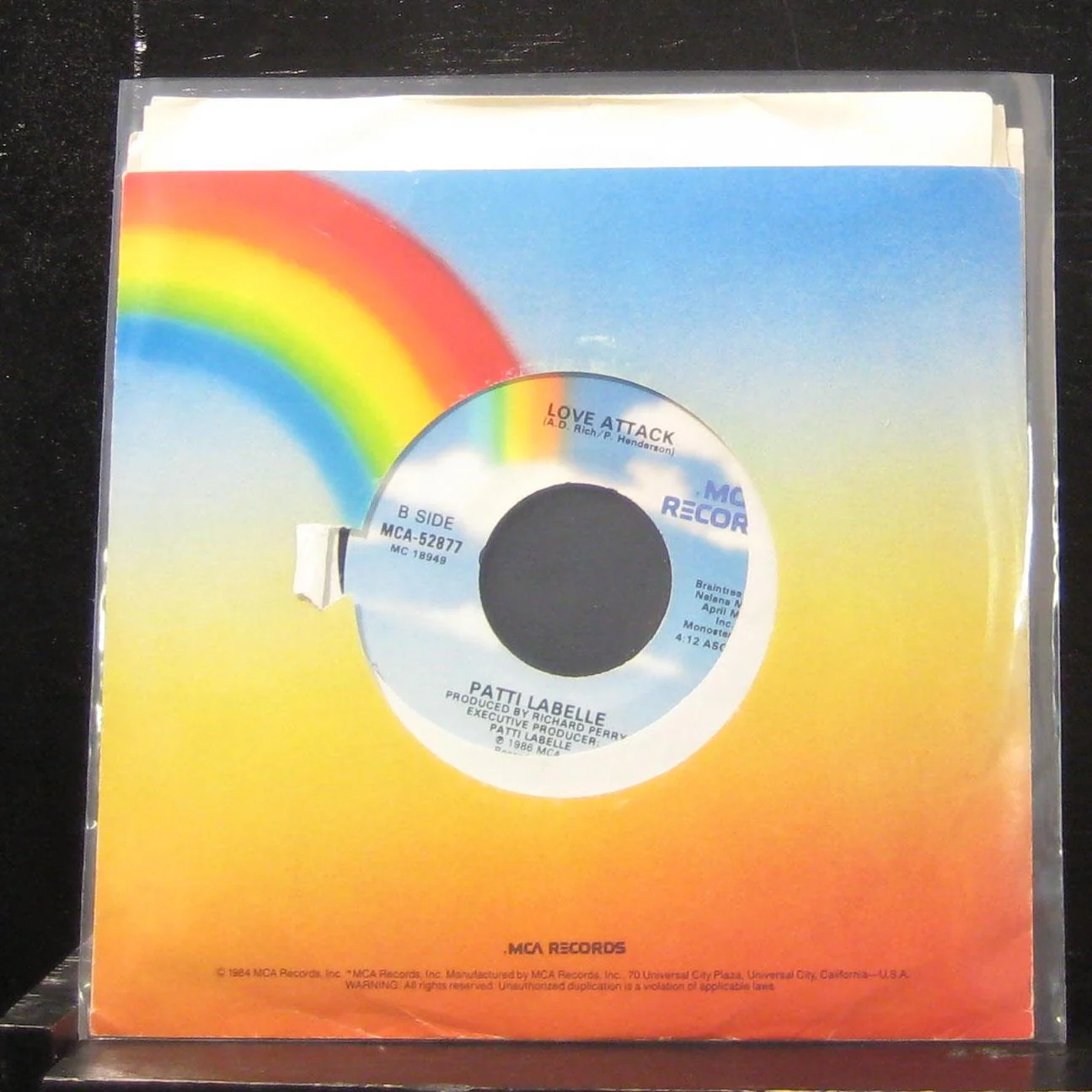 Patti La Belle - Oh People / Love Attack 7" Mint- MCA-52877 Vinyl 45 - Image 2