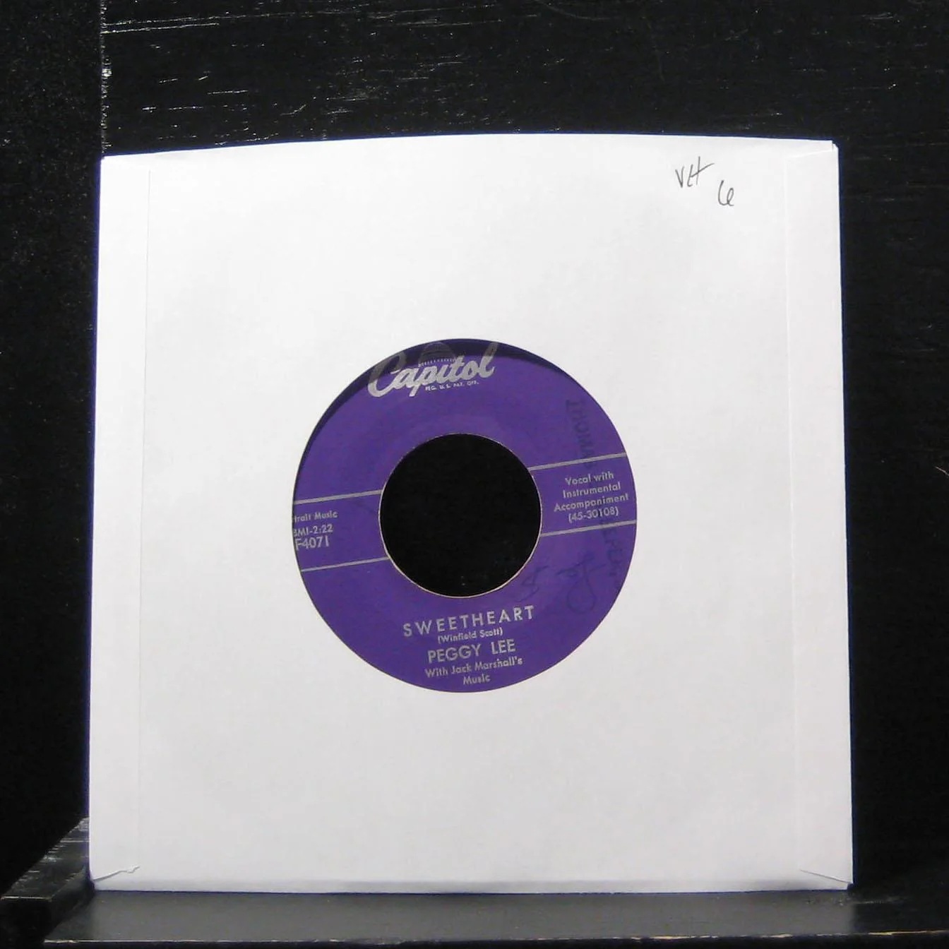 Peggy Lee - Light Of Love / Sweetheart 7" VG+ F4071 Vinyl 45