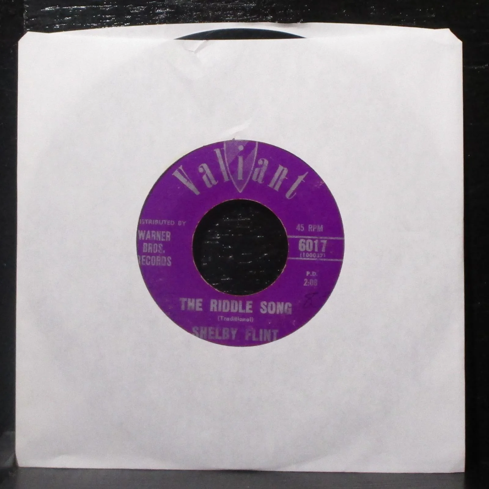 Shelby Flint - I Love A Wanderer / The Riddle Song 7" VG Vinyl 45 Valiant 6017 - Image 2