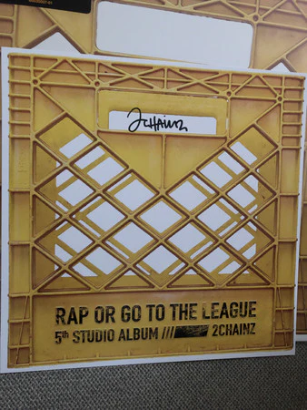 Signed Autographed - 2 Chainz - Rap Or Go To The League - Mint- 2 LP Record 2019 Def Jam Yellow Vinyl & Signed Litho Insert - Hip Hop / Trap - Image 3