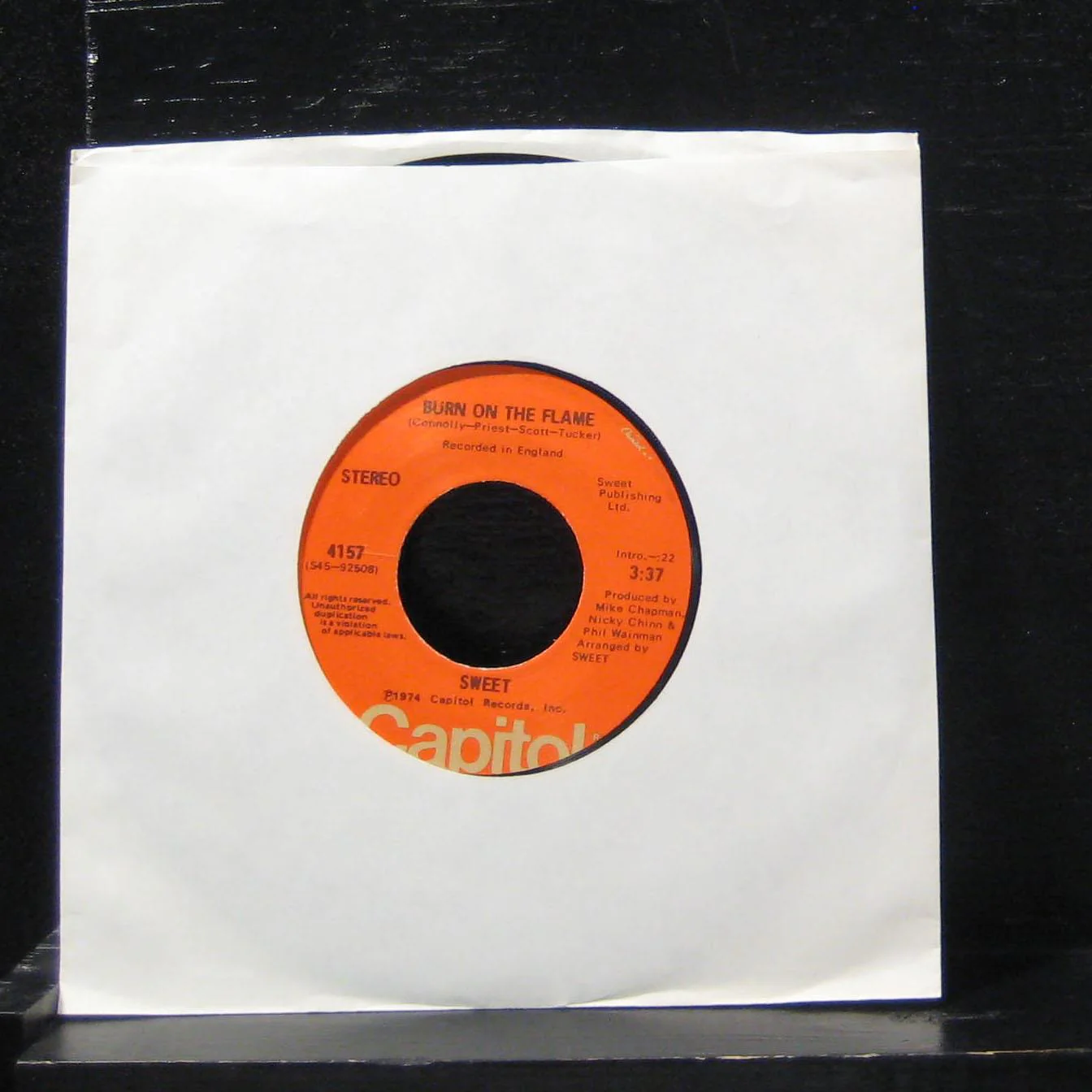Sweet - Fox On The Run / Burn On The Flame 7" VG+ 4157 Vinyl 45 Capitol - Image 2