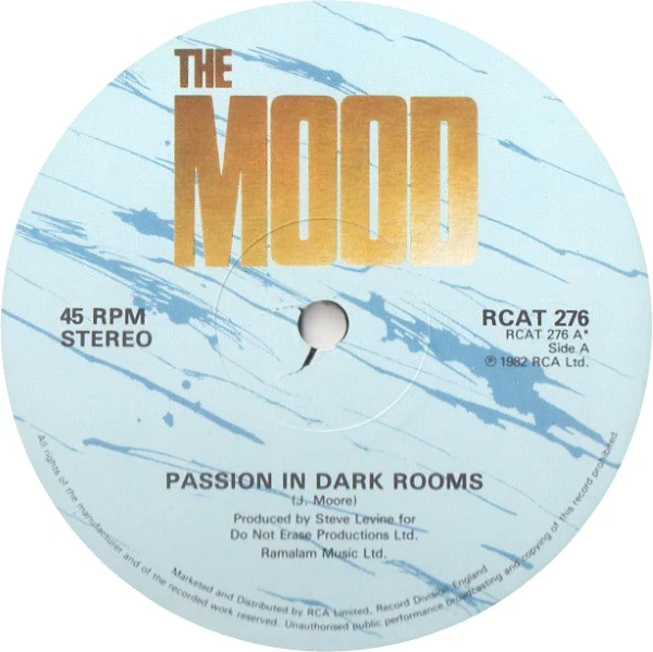 The Mood - Passion In Dark Rooms - Mint- EP Record 1982 RCA UK Original Vinyl - New Wave /Synth-pop - Image 3