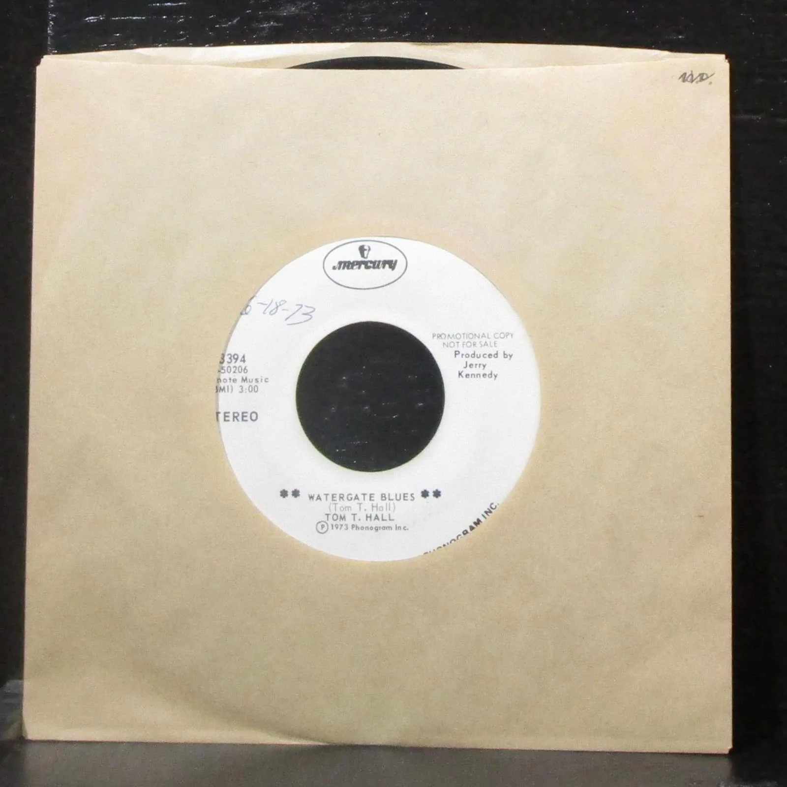 Tom T. Hall - Spokane Motel Blues / Watergate Blues 7" VG+ Promo Vinyl 45 - Image 2