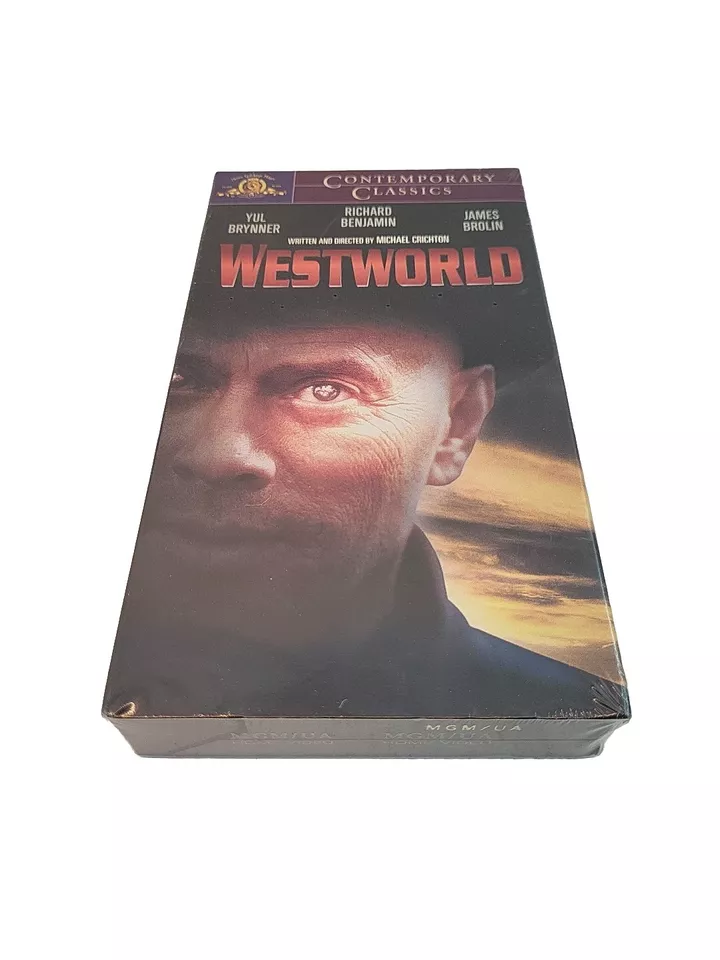 Westworld (1973) - VG+ VHS 1997 MGM/UA Tape